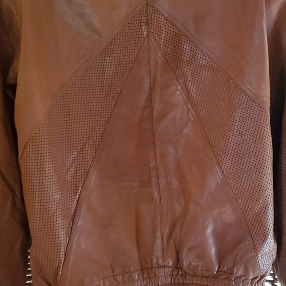 Vintage Brown Leather Jacket - Picture 10 of 16